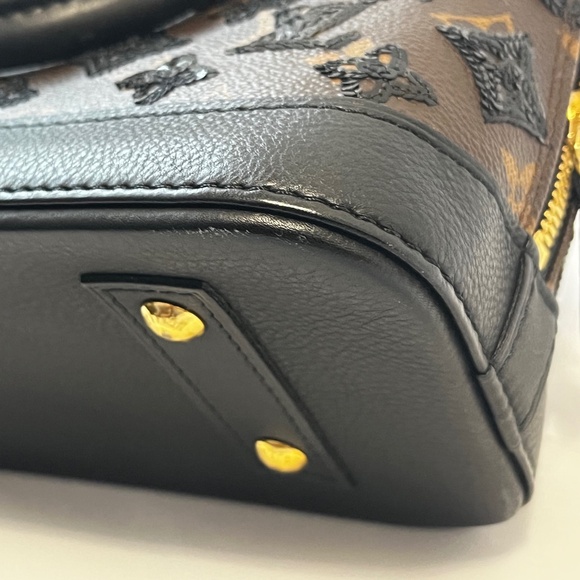 Louis Vuitton Monogram Eclipse Black Sequin Limited Edition - Picture 10 of 15